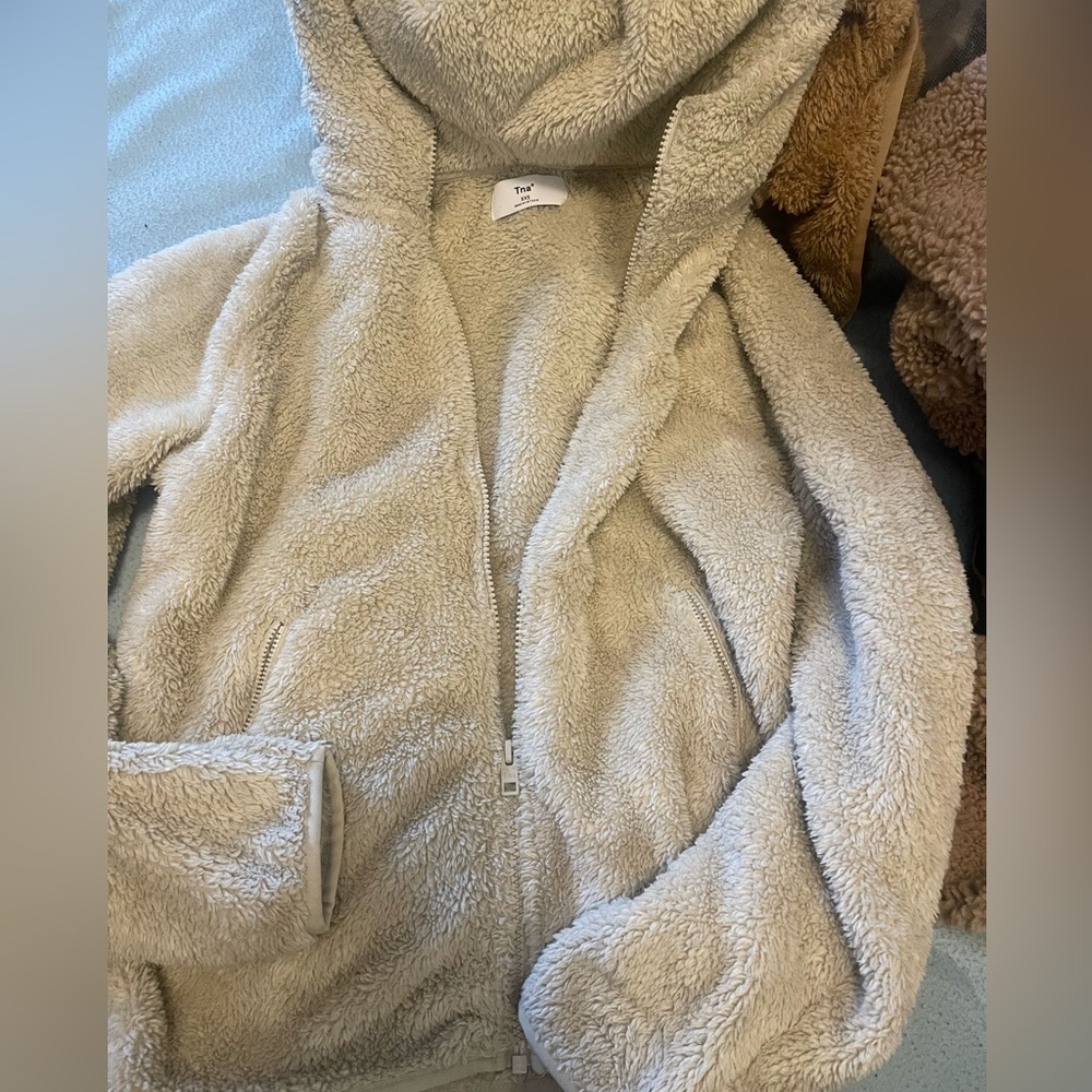 TNA Teddy Zip-up
